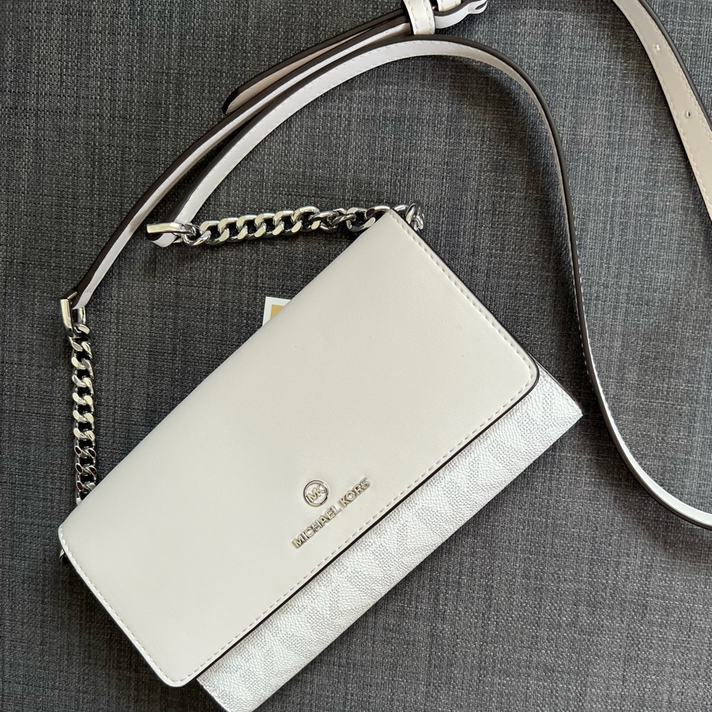 NWT MICHAEL KORS JET SET CHARM LARGE PHONE CROSSBODY BAG